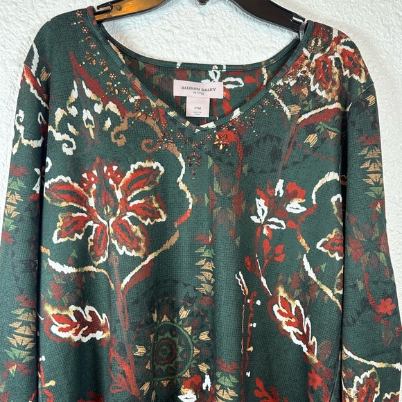 Allison Daley Petites Embellished Floral Top – Size PM - Picture 2 of 7